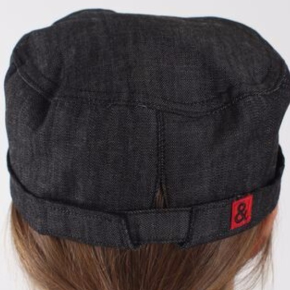 Hailey & Bennett Other - Hadley and Bennett Chefs cap